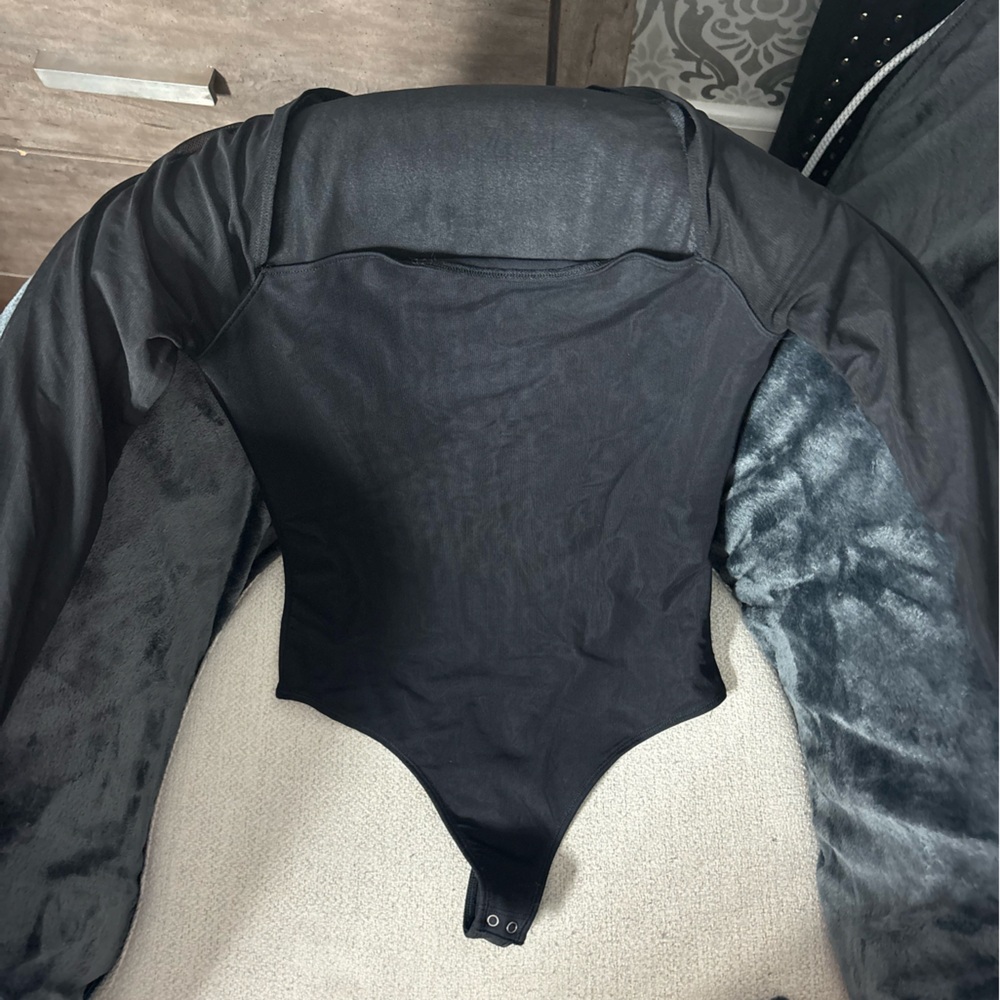 Abercrombie size small black square neck bodysuit with mesh